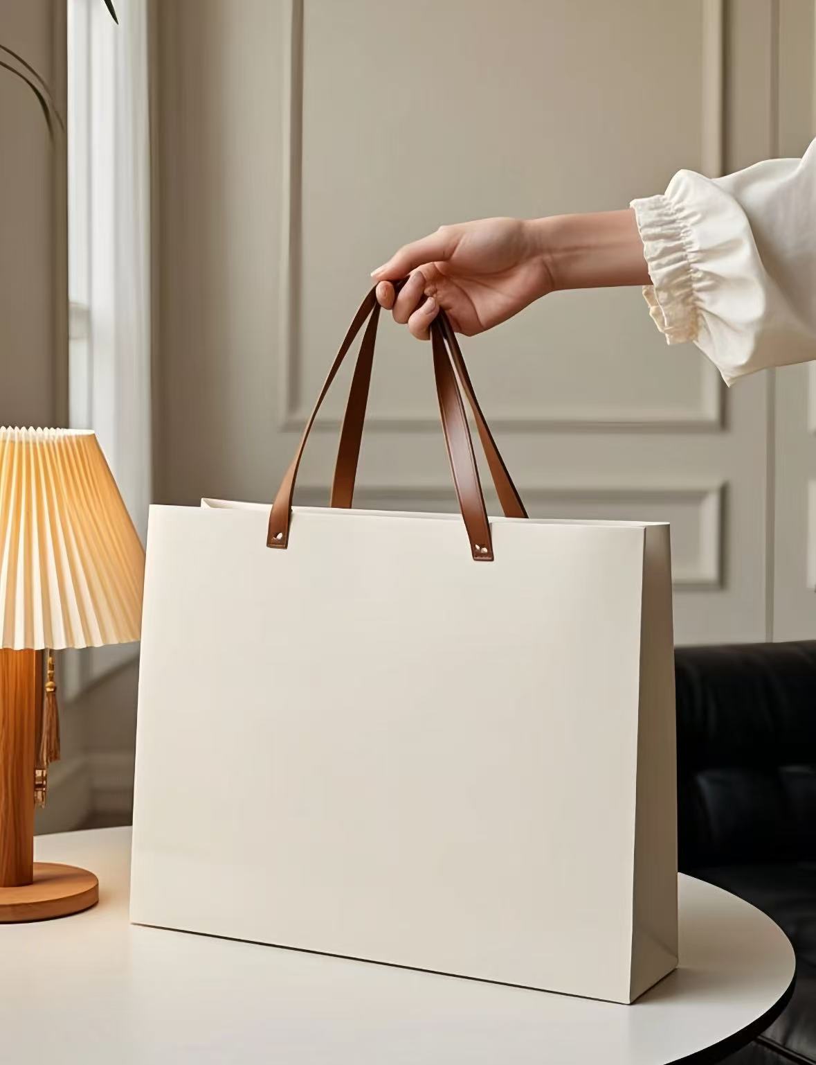 $200Link bag